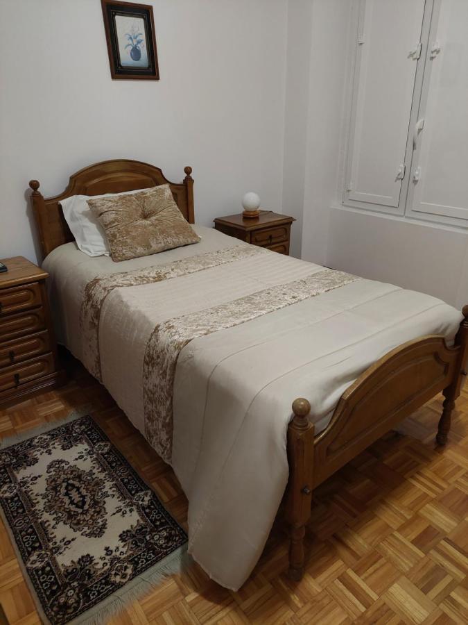 Residencial Real - Antiga Rosas Bed & Breakfast Vila Real Exterior foto