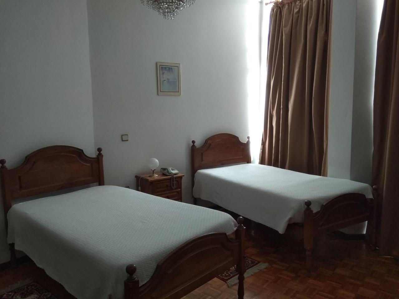 Residencial Real - Antiga Rosas Bed & Breakfast Vila Real Exterior foto